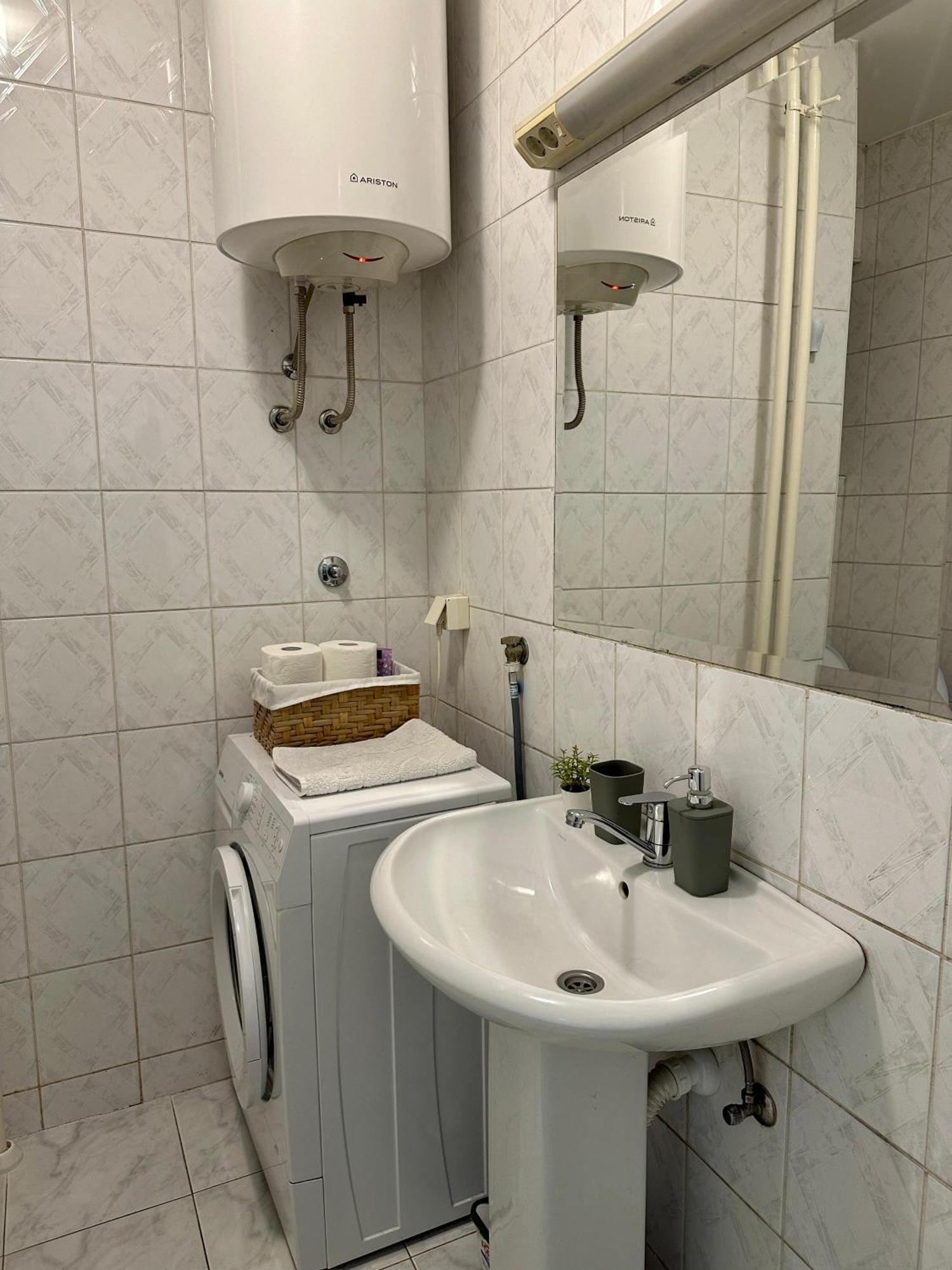 7 Emperors Central Suite Belgrád Kültér fotó