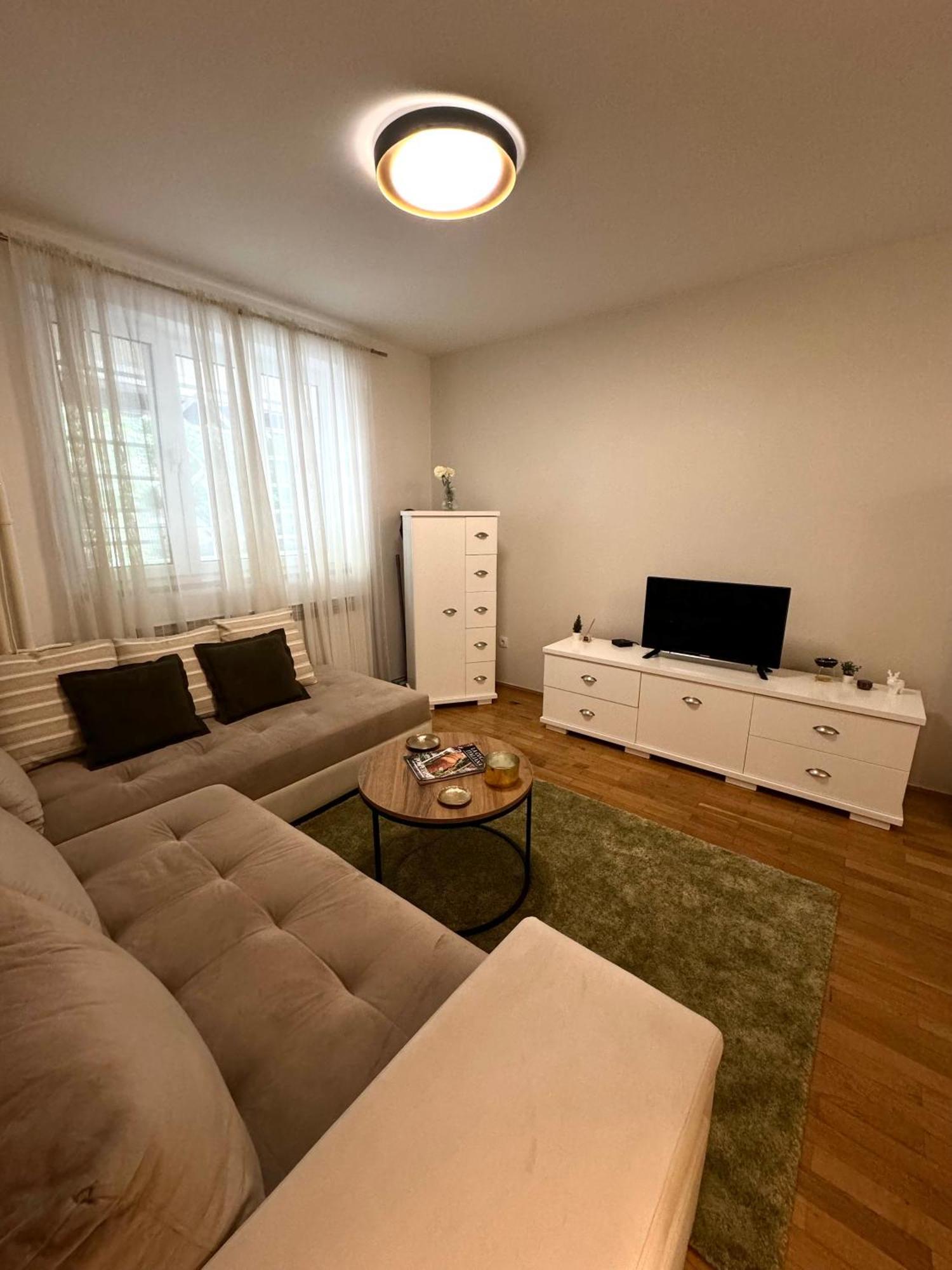 7 Emperors Central Suite Belgrád Kültér fotó